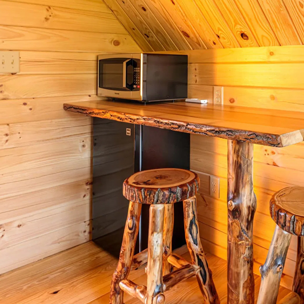 Sleepy-Hollow-Camp-Glamping-Pod-5