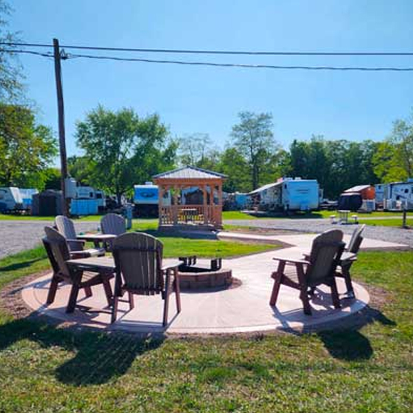 Hollow-Camp-1